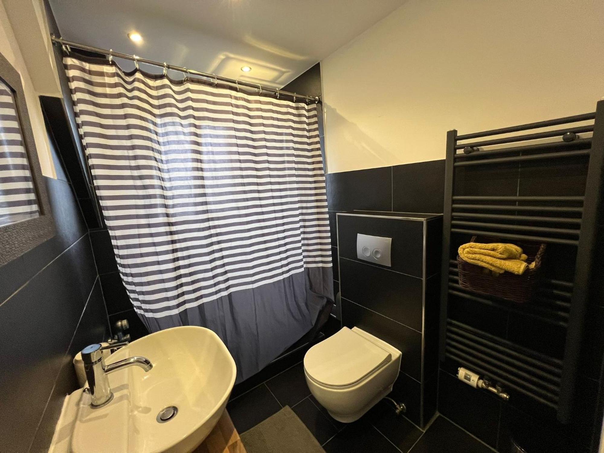 Apartamento Wu Flats Wuppertal Exterior foto