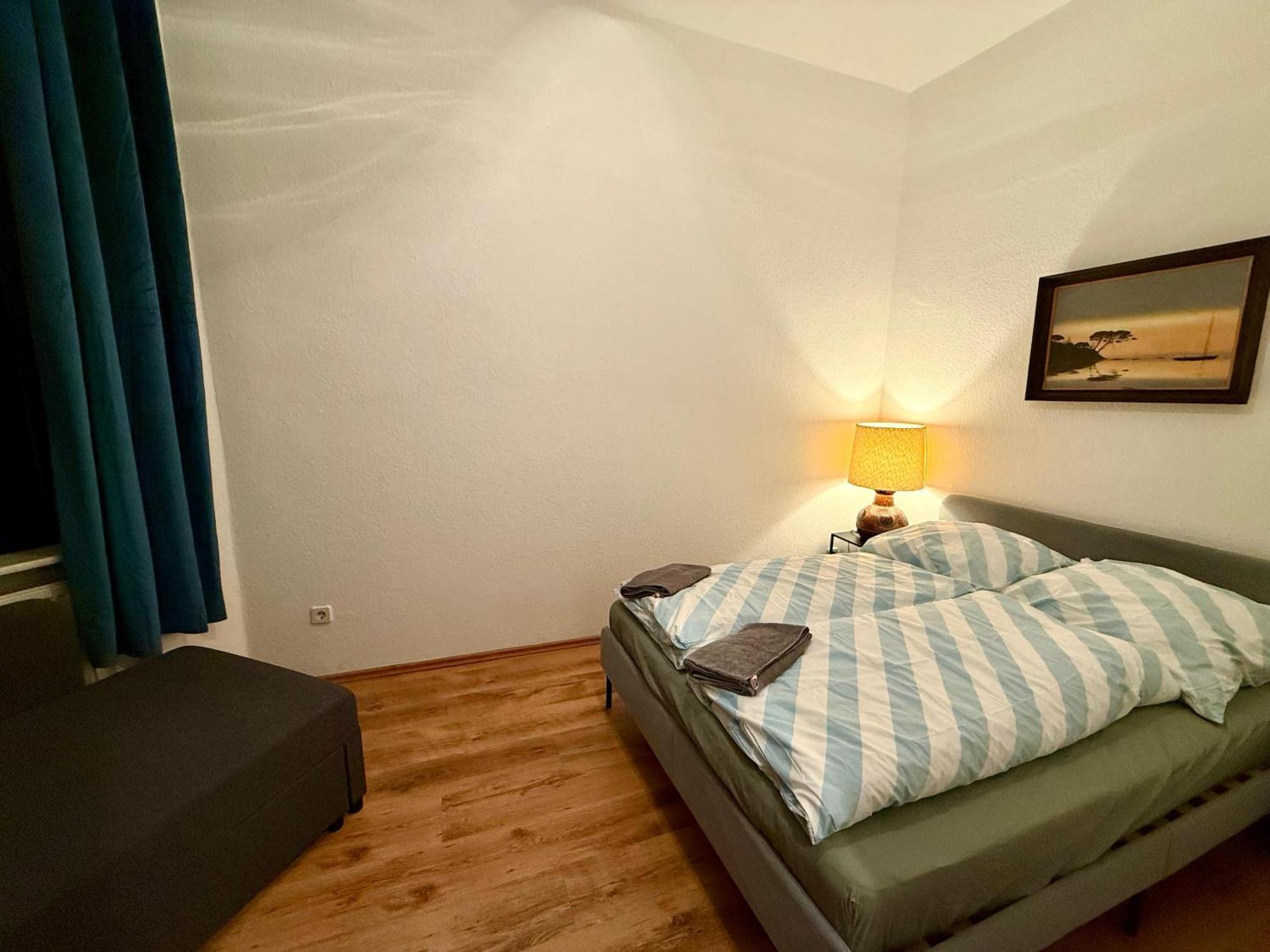 Apartamento Wu Flats Wuppertal Exterior foto
